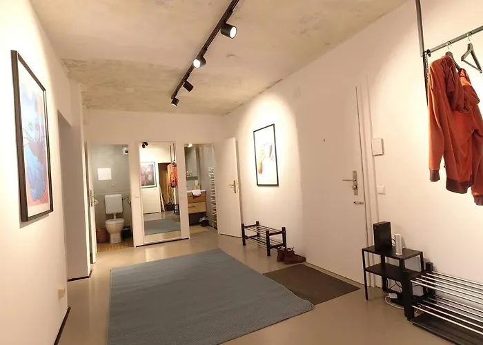 Bu Designer-apartment Next To Metro U1